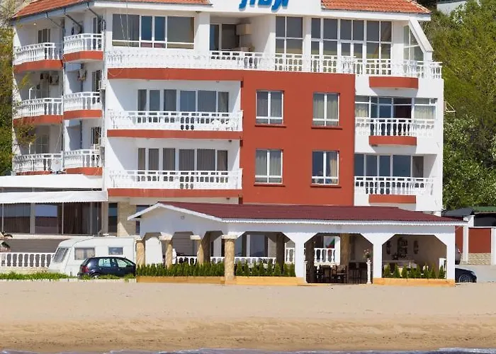 Hotel Noy
