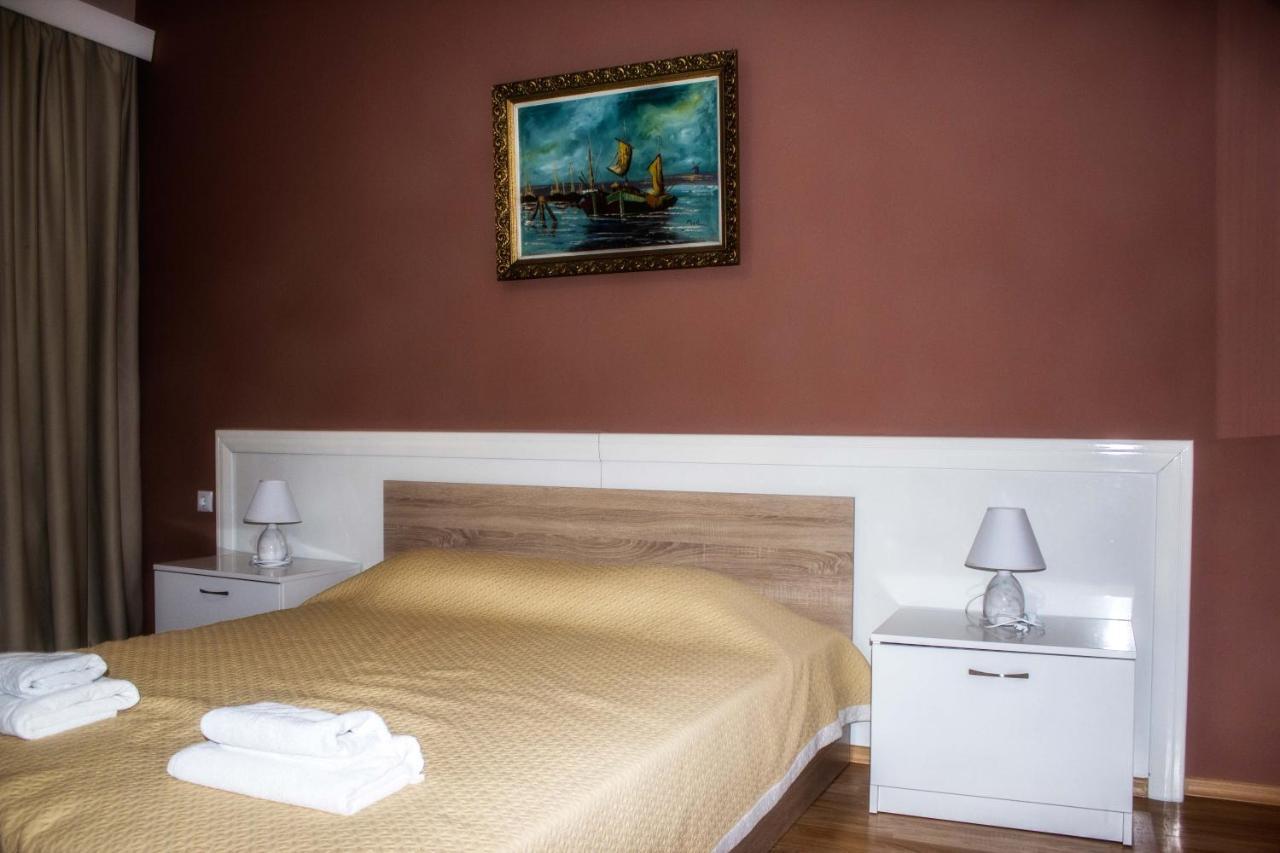 Noy Hotel 3*