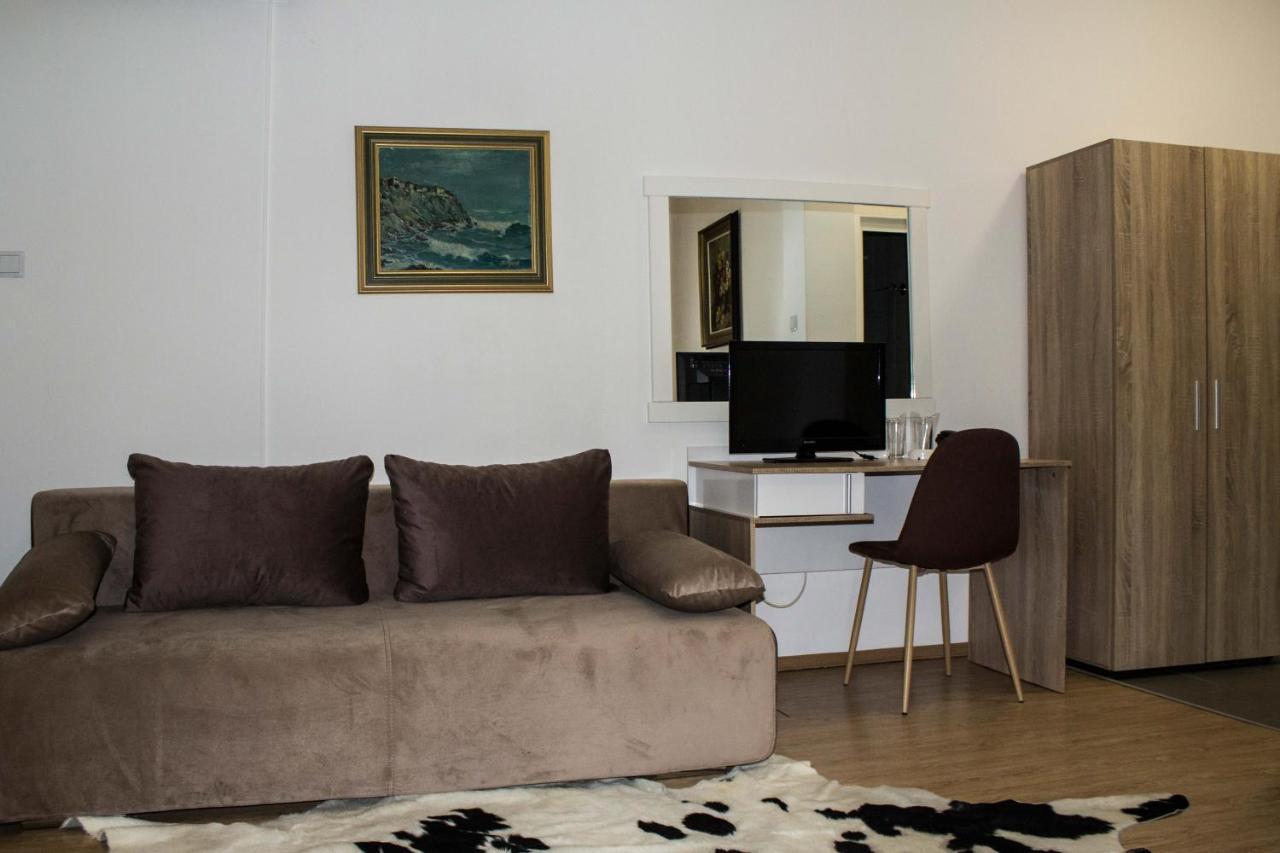 Hotel Noy 3*